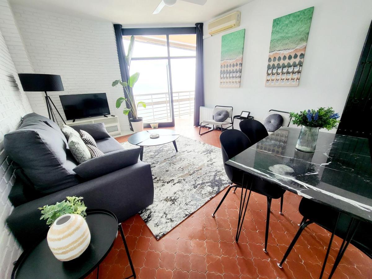 Apartamento Torre De La Roca Actual 托雷莫利诺斯 外观 照片