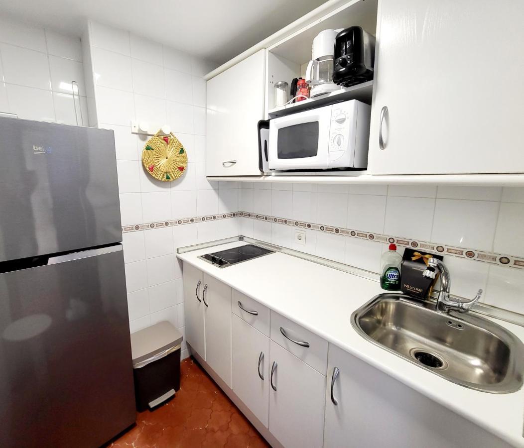 Apartamento Torre De La Roca Actual 托雷莫利诺斯 外观 照片